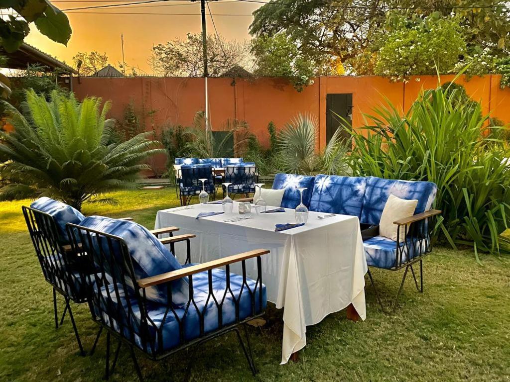 Le Kentia Lomé Exterior foto