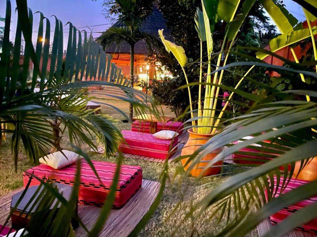 Le Kentia Lomé Exterior foto